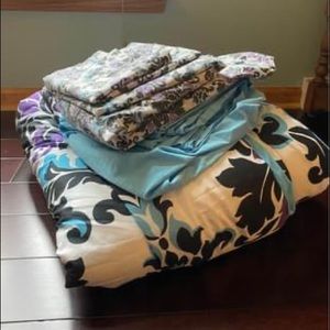College Dorm Bedding Set